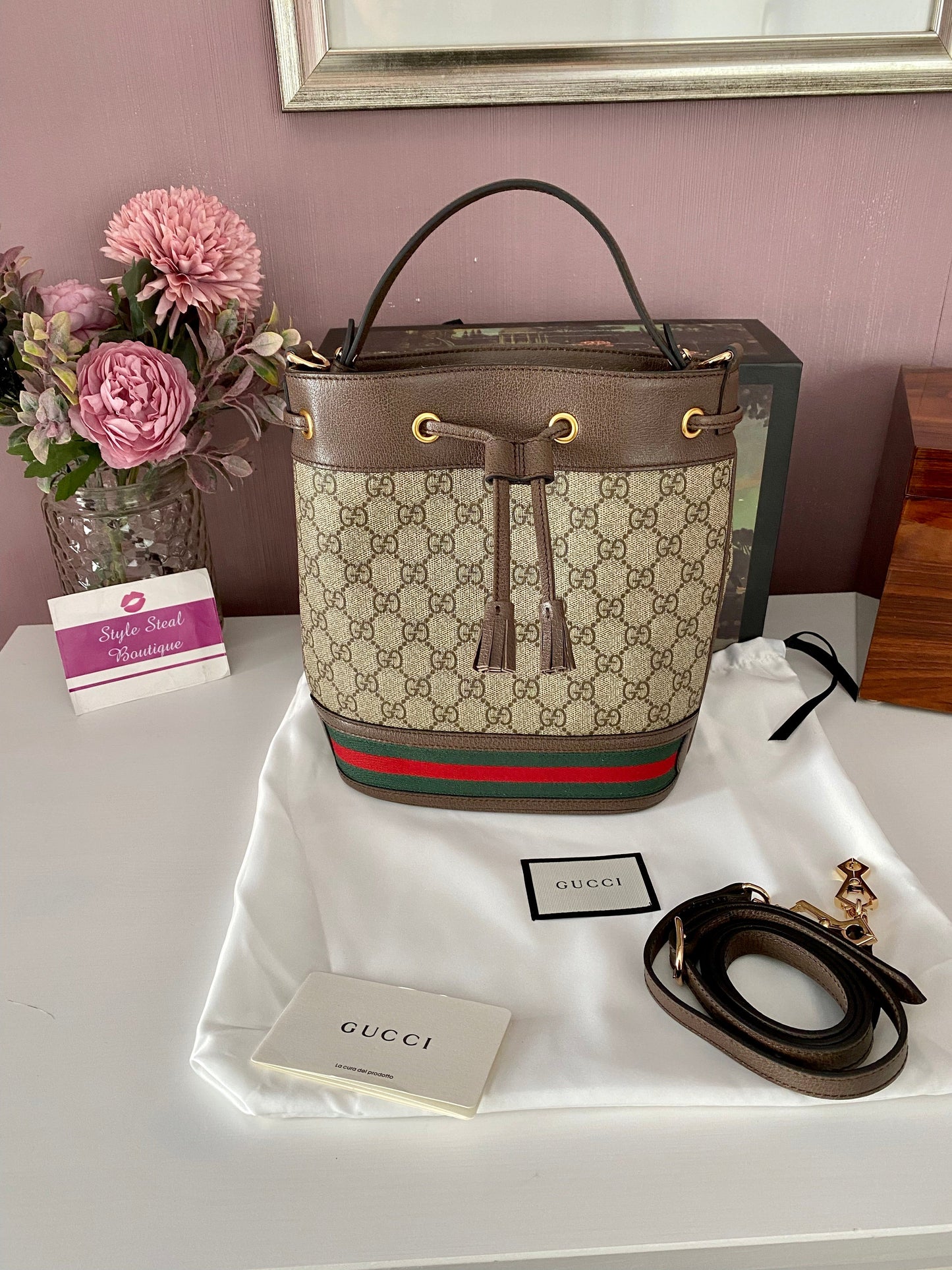 Ophidia Bucket Bag