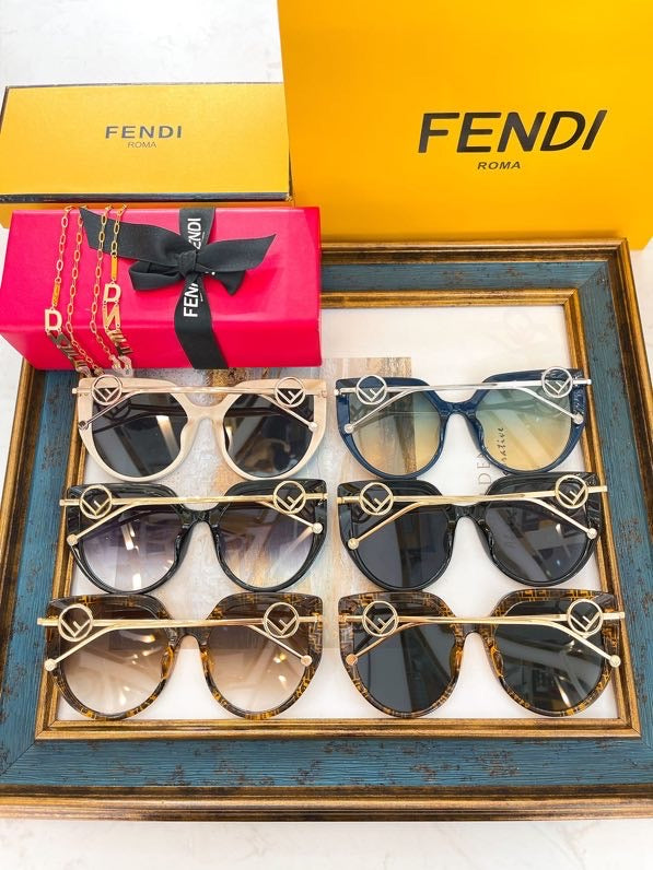 Logo Sunglasses