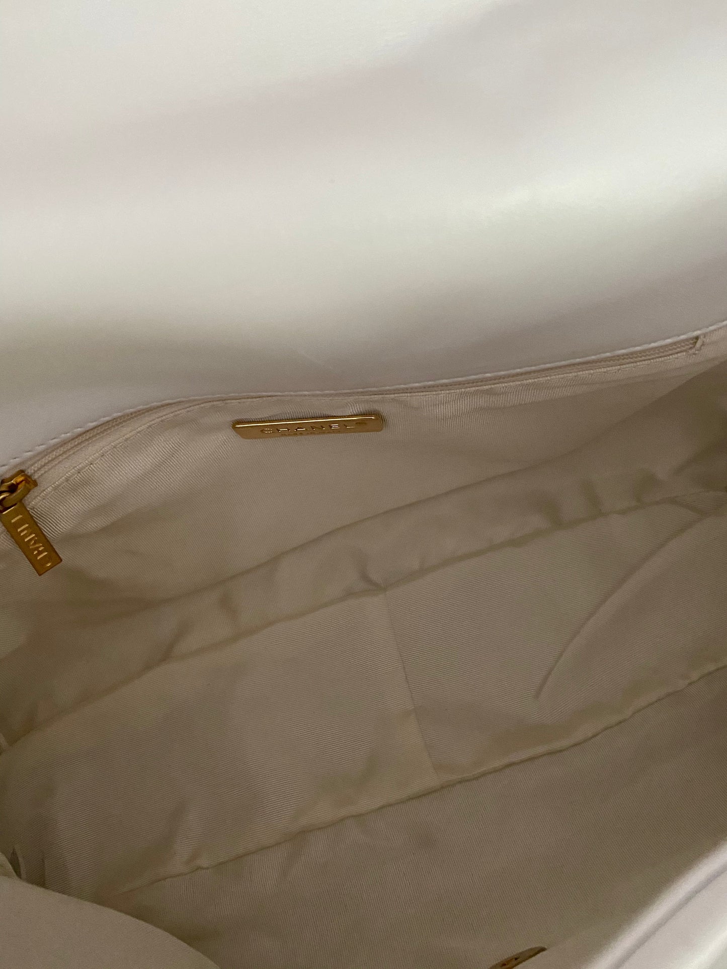 19 Bag