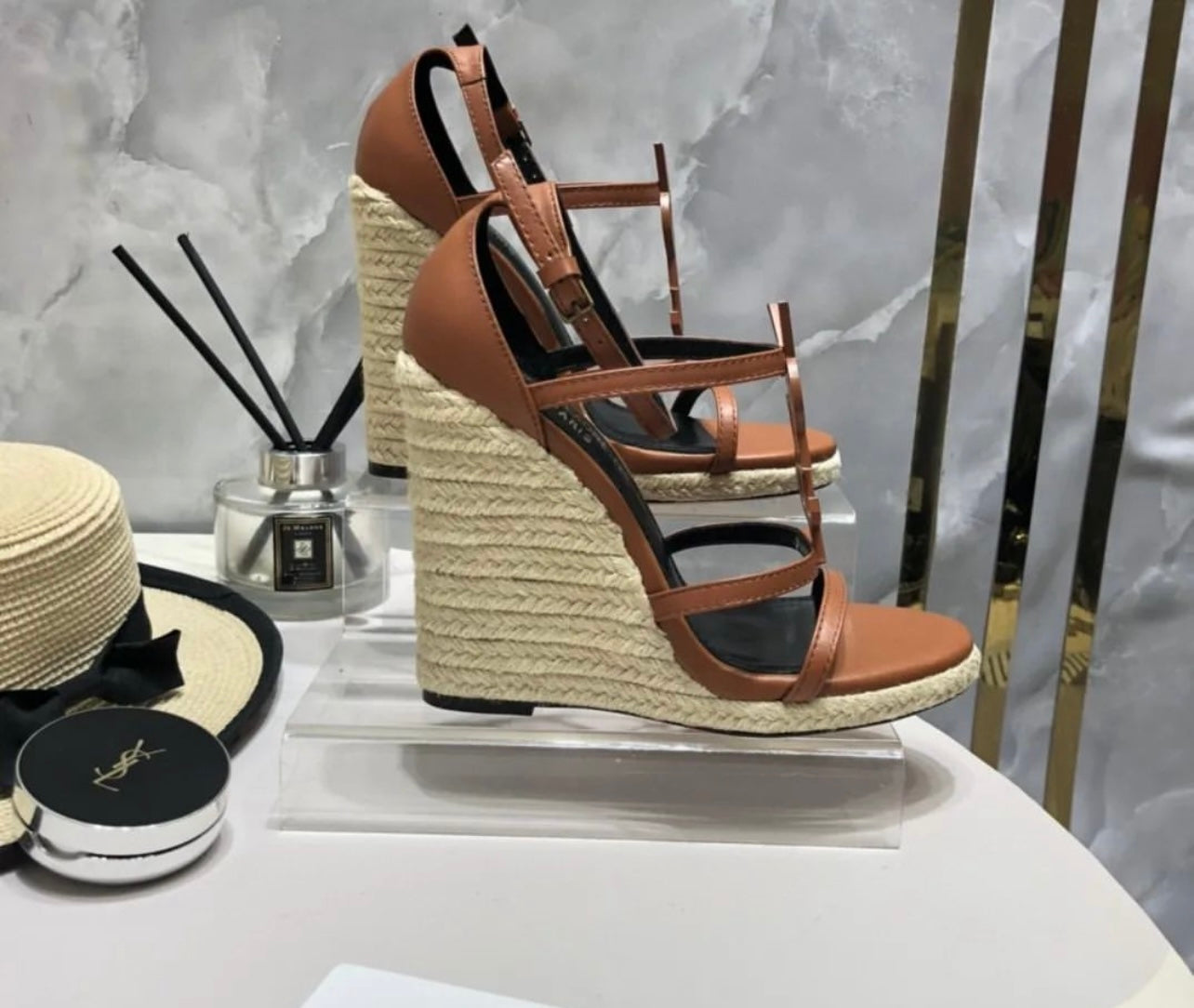 Cassandra Wedges