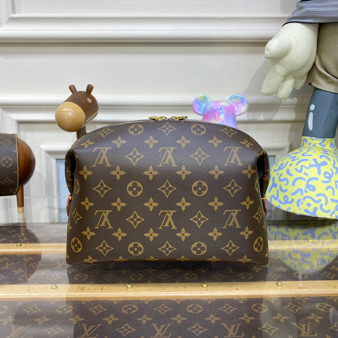 Cosmetic Pouch