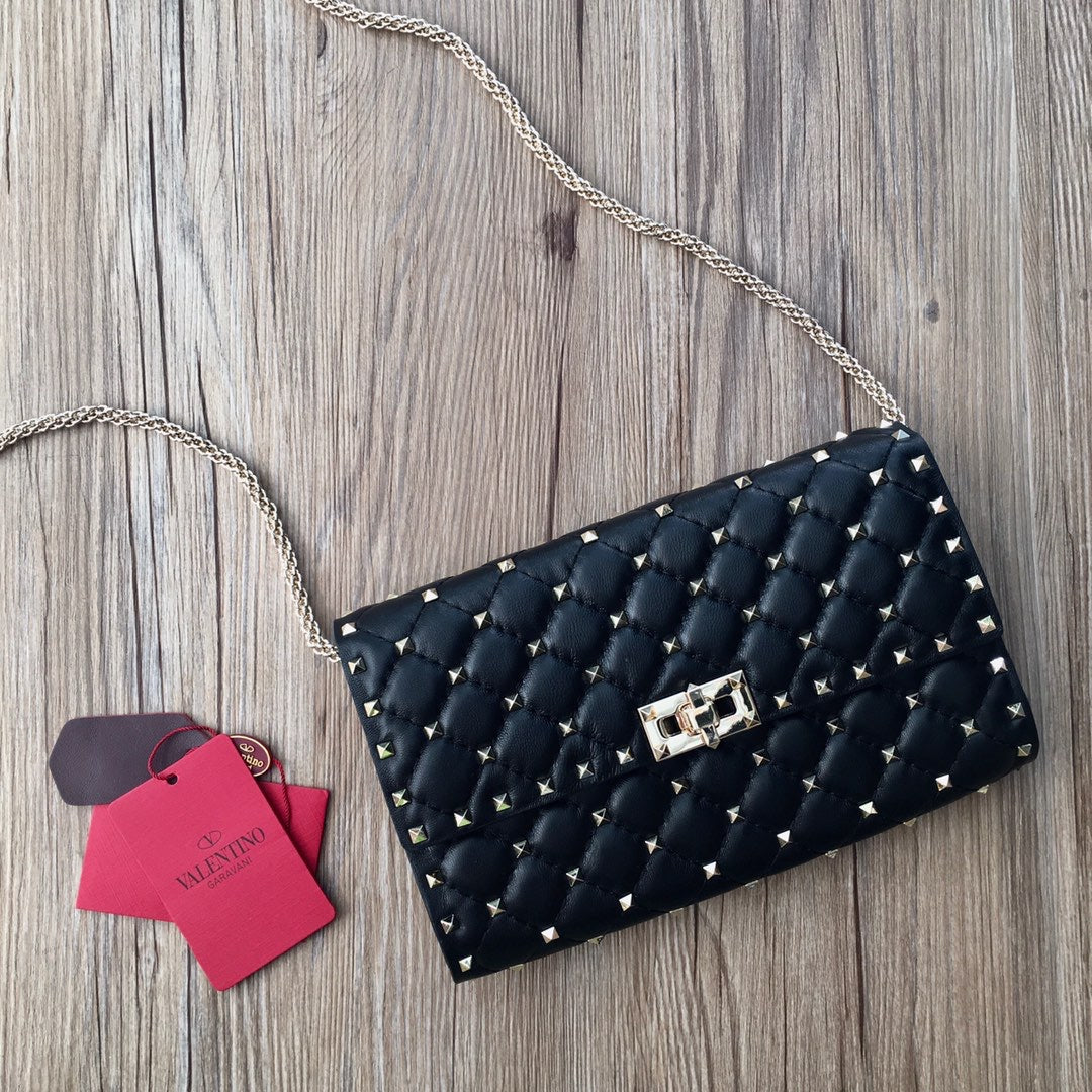 Spike Chain Clutch