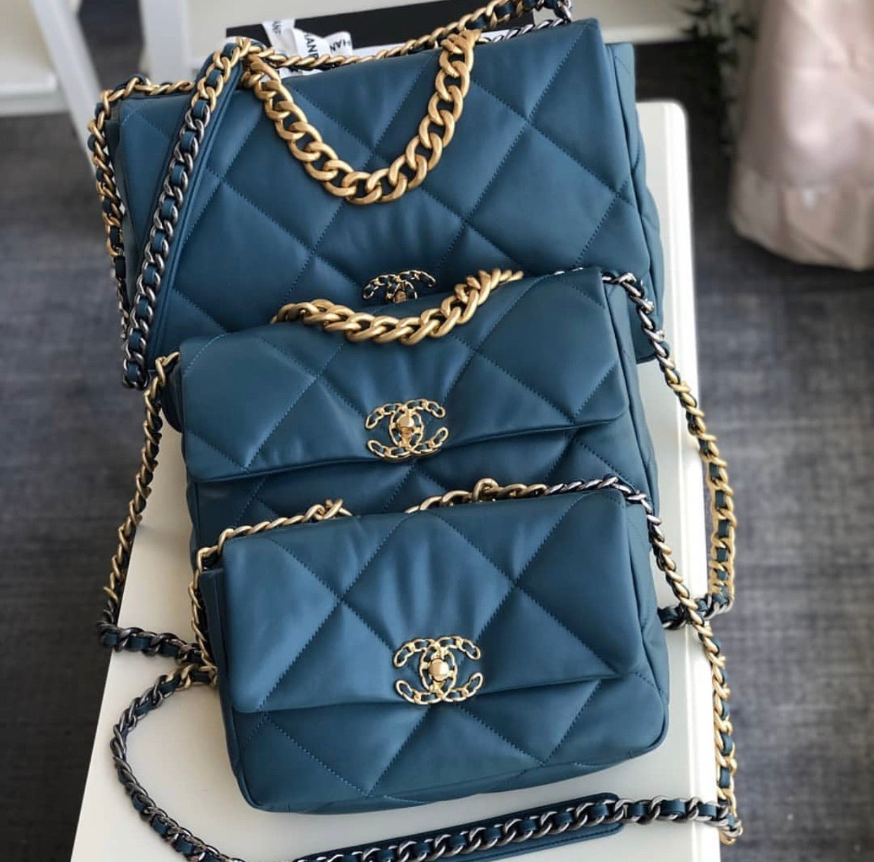 19 Bag