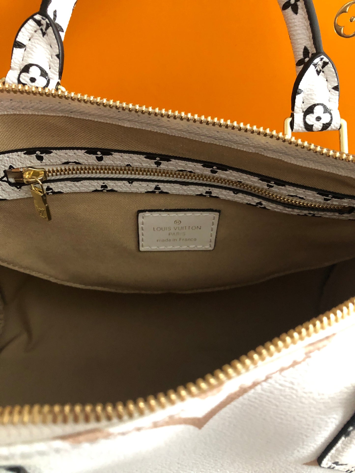 Giant Monogram Speedy 30