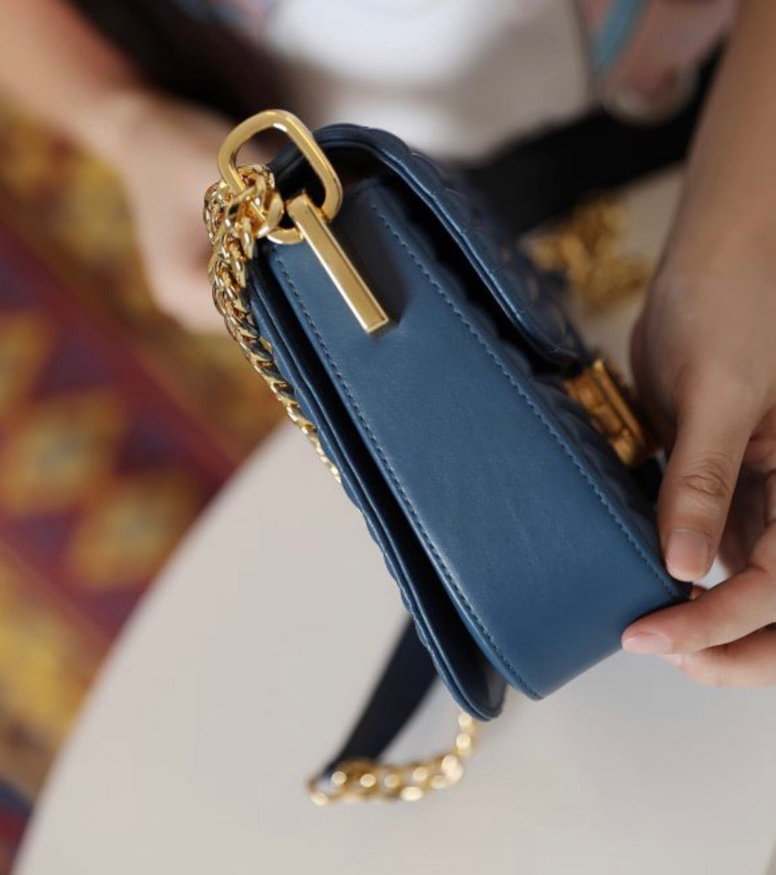 Embleme Bag