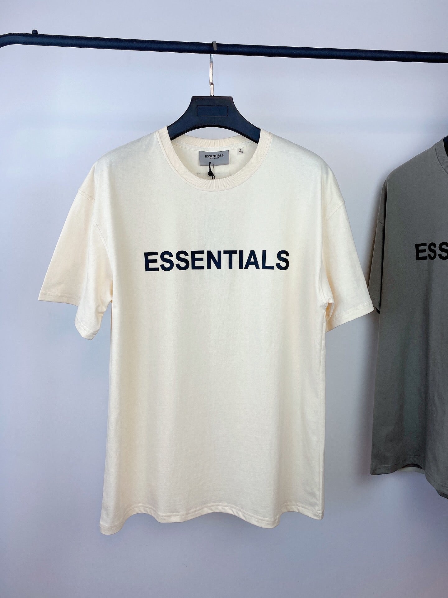 Logo Tee