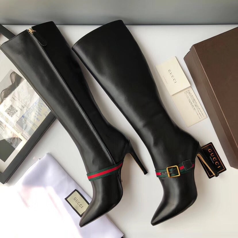 Web Boots