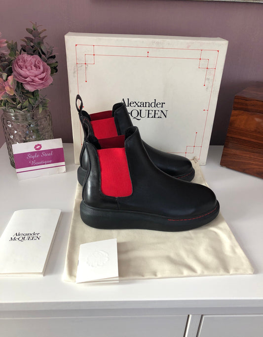 Hybrid Chelsea Boots