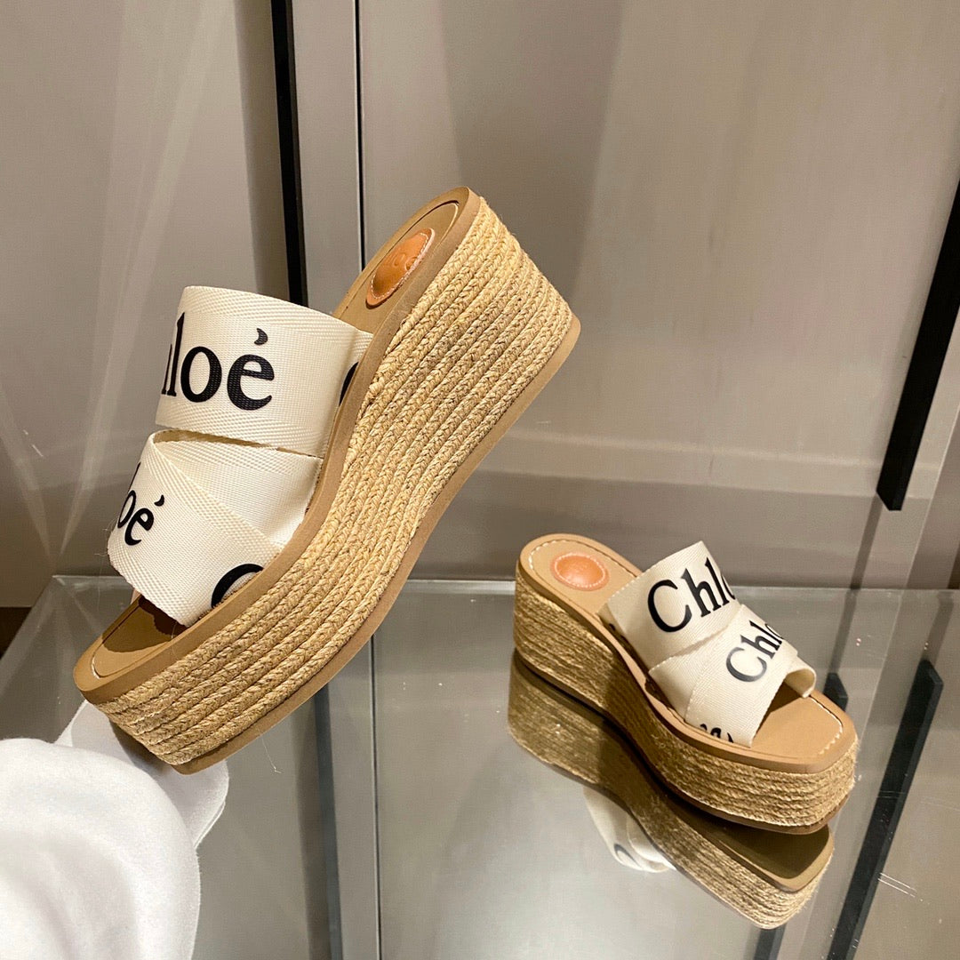 Woody Wedges