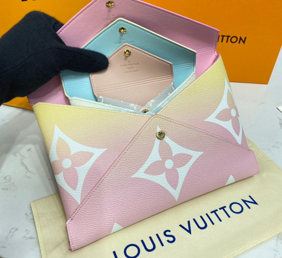 By The Pool Pochette Kirigami