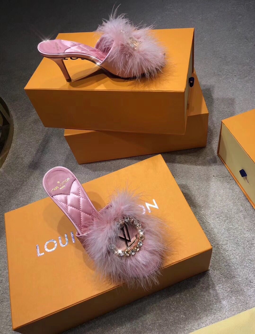 Madeleine Mules