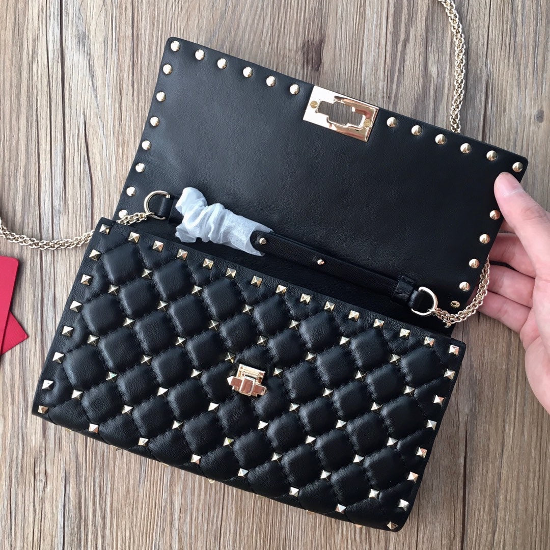 Spike Chain Clutch