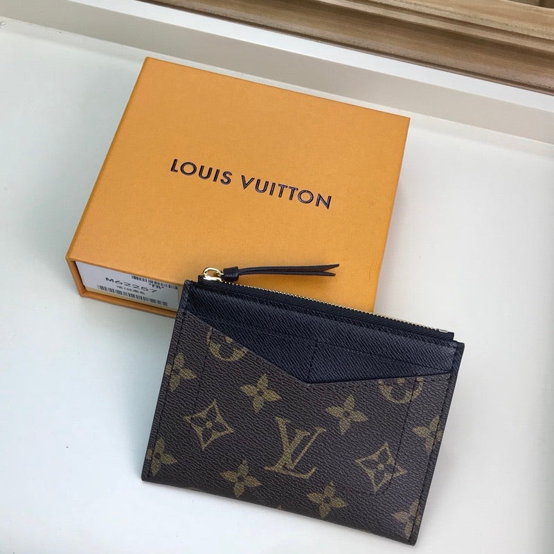 Zipped Card Holder