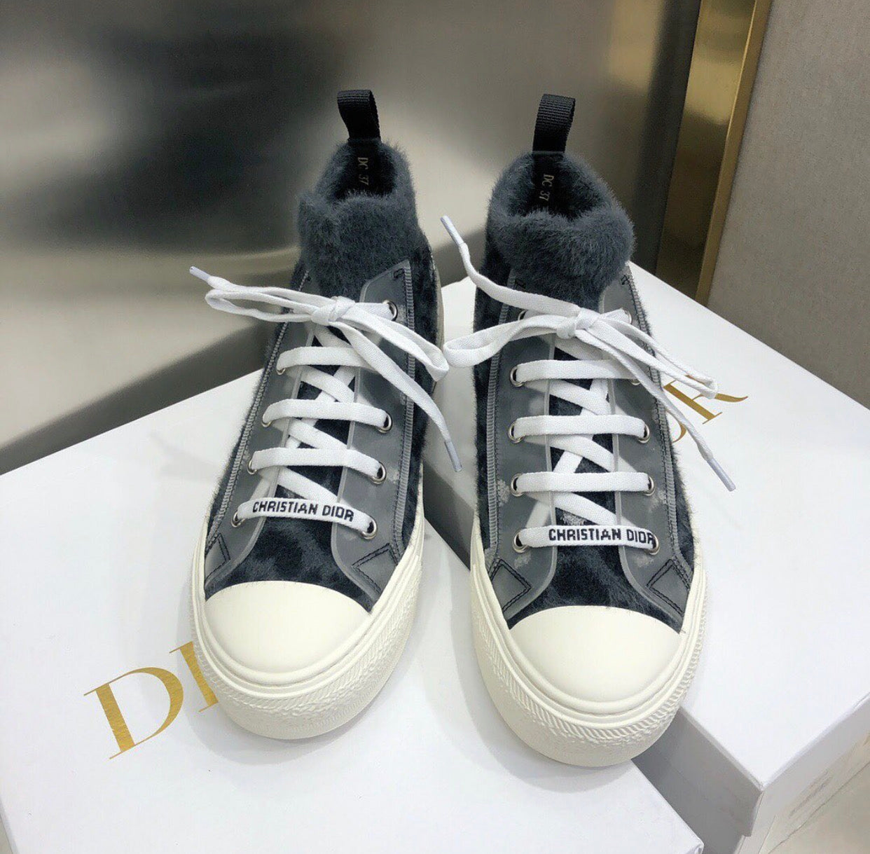 Walk n Dior