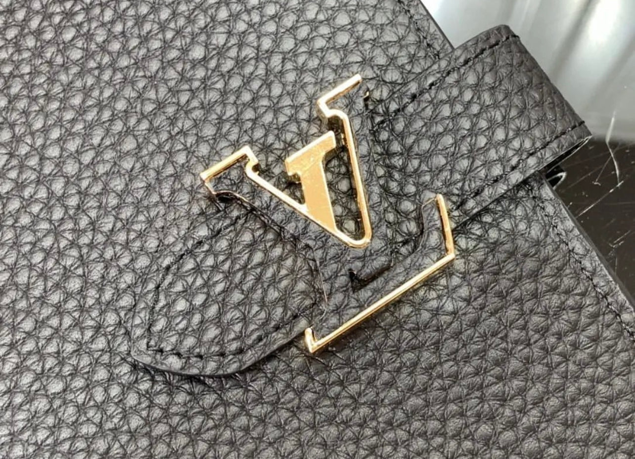 Vertical Wallet