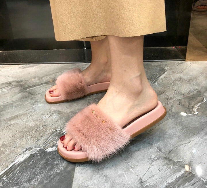 Rockstud Fur Slides
