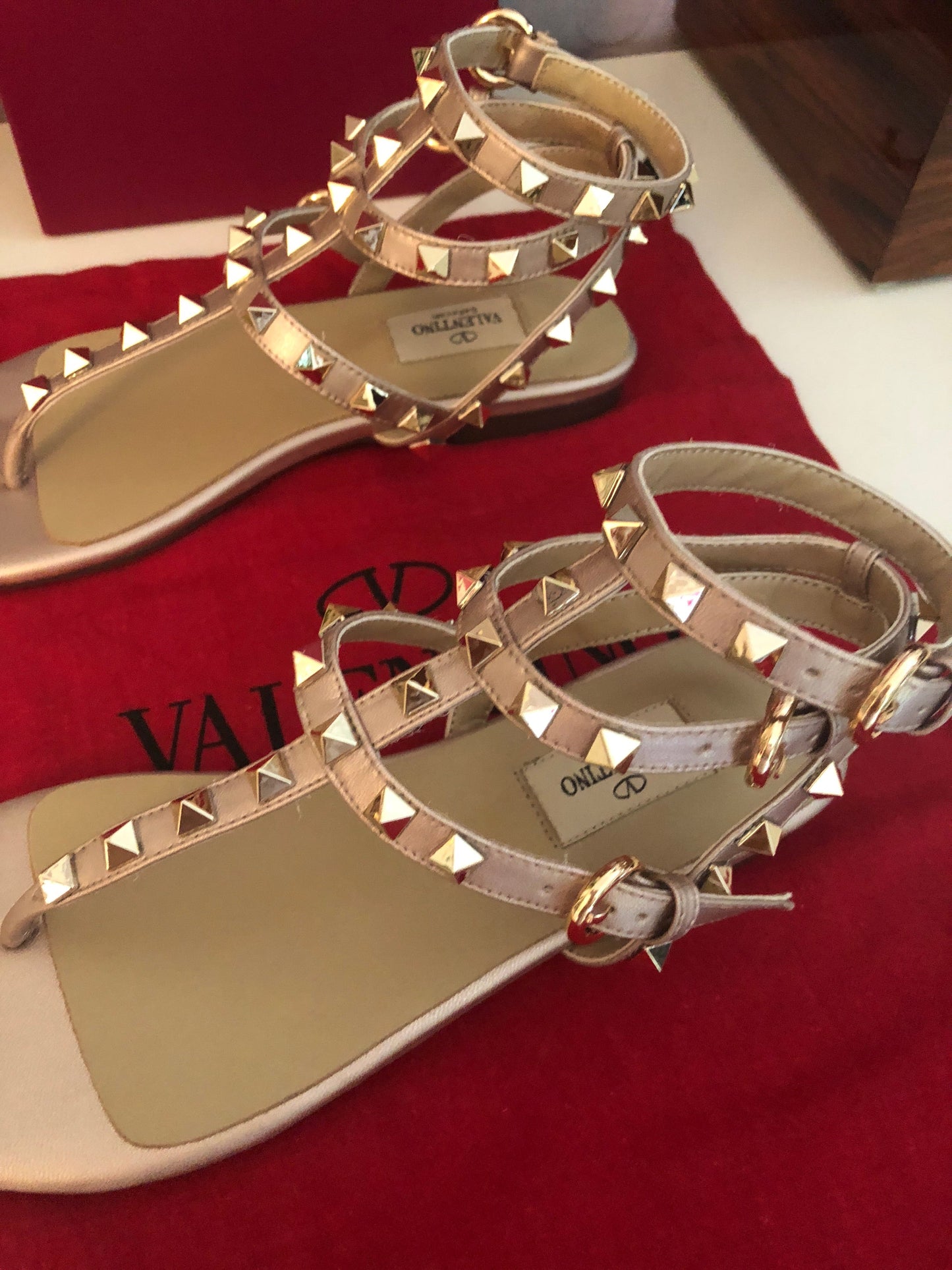 Rockstud Thong Sandals