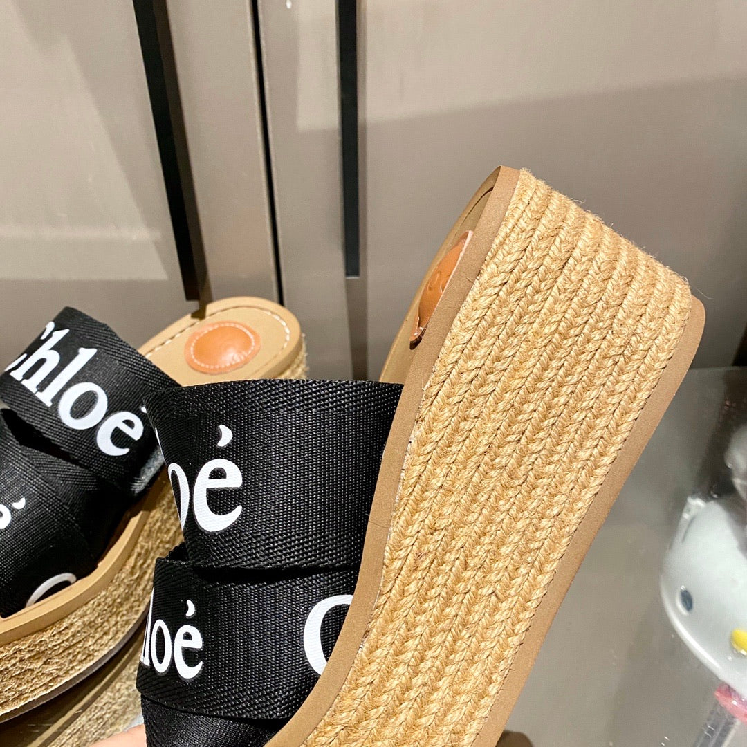 Woody Wedges