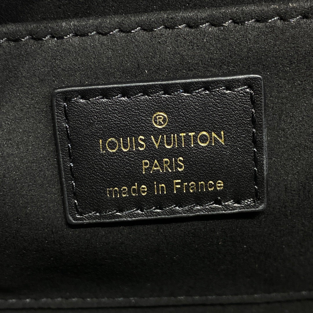 Tilsitt Bag