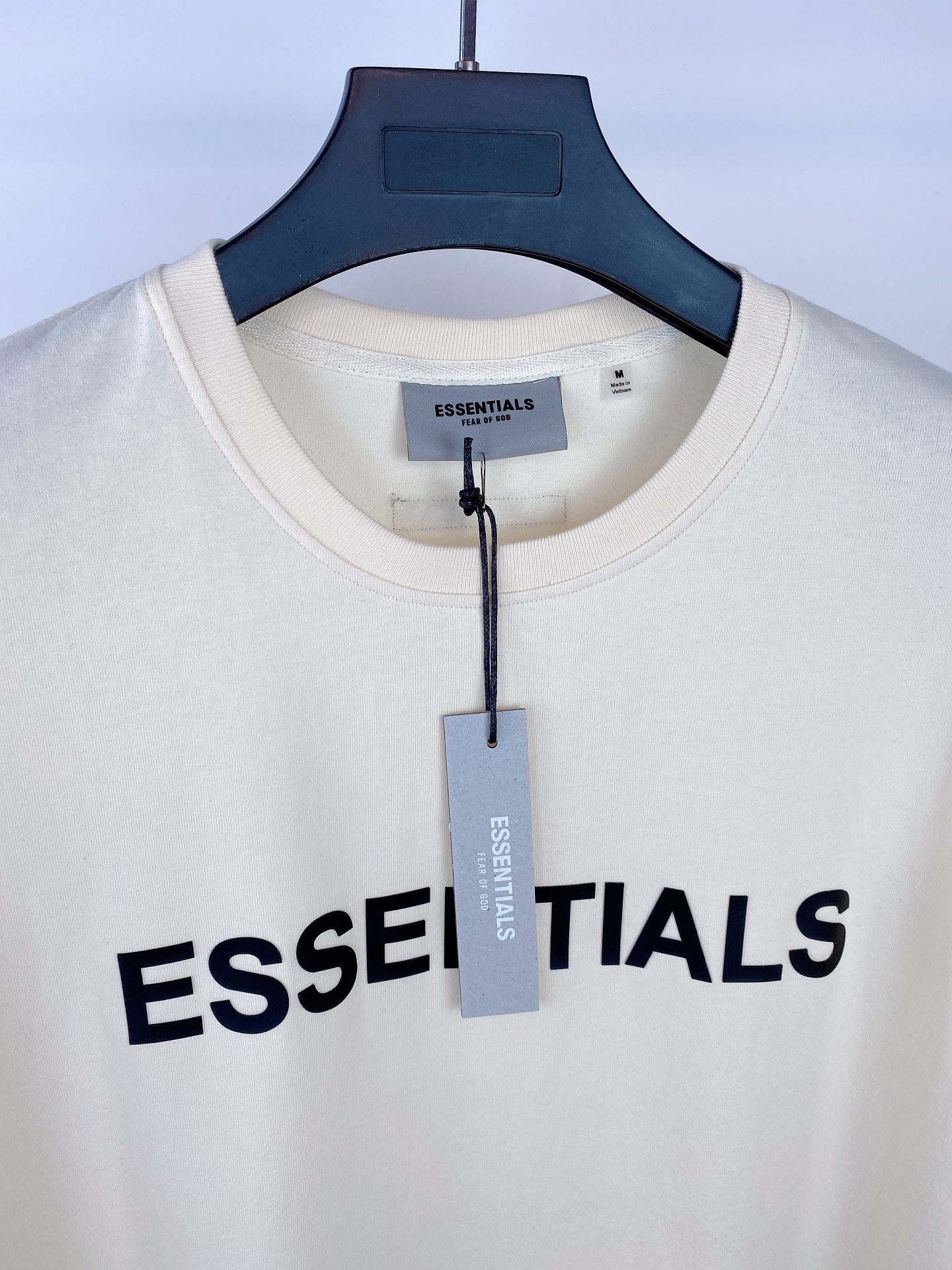 Logo Tee