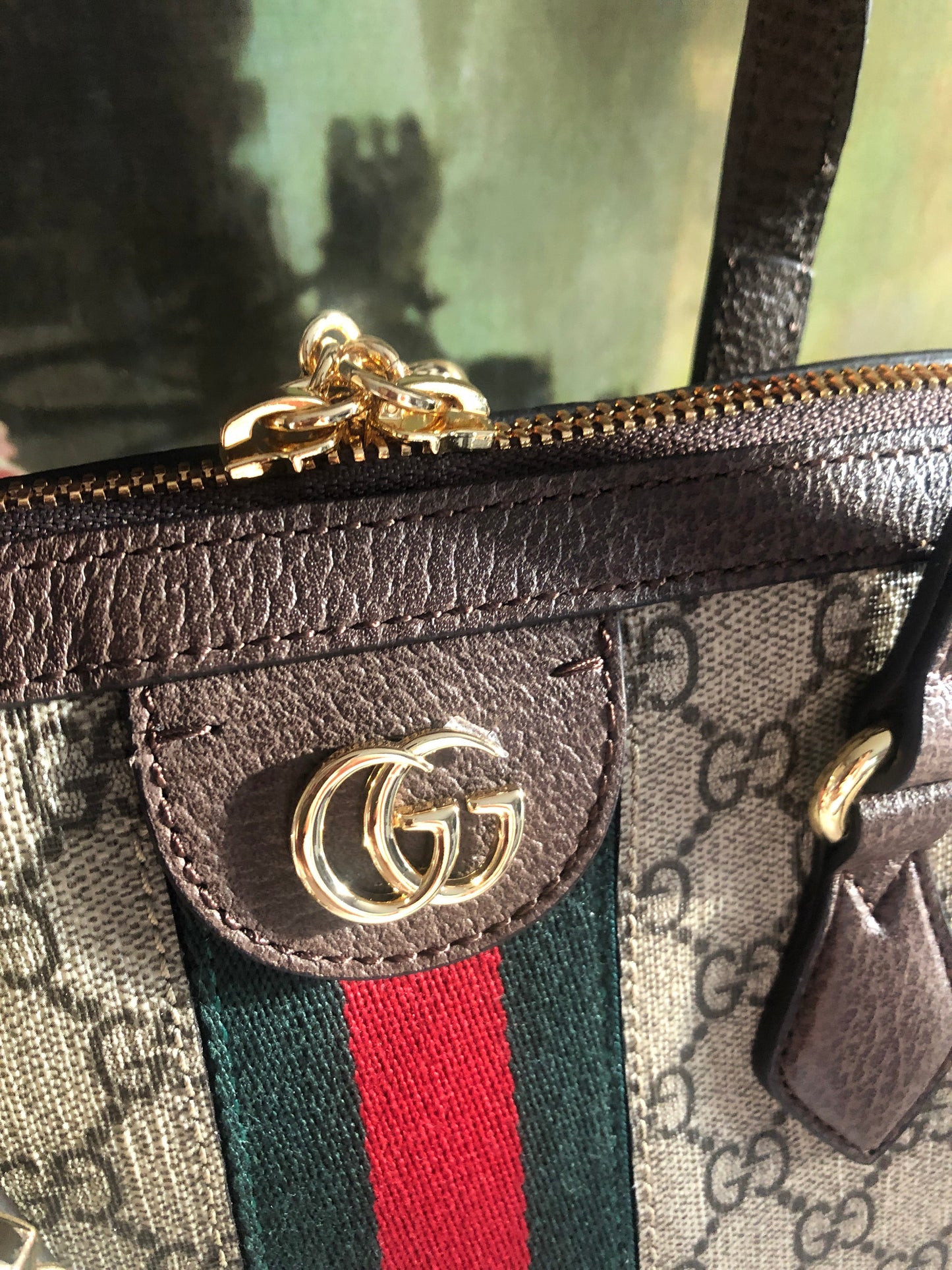 Ophidia Top Handle