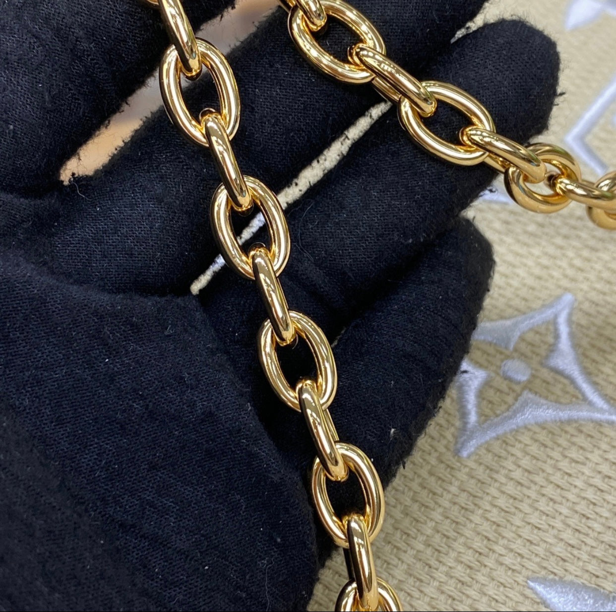 Pouch on Chain