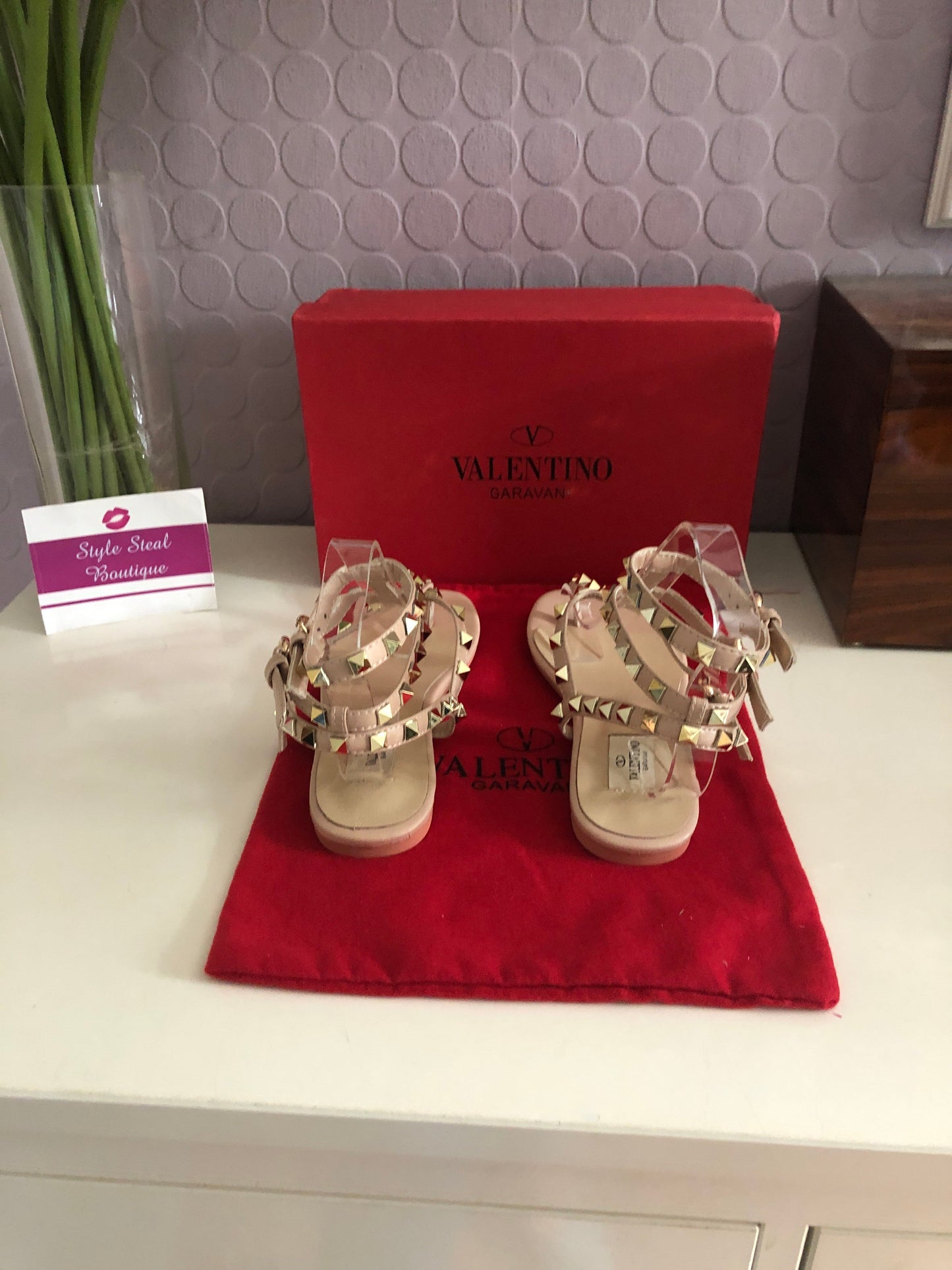 Rockstud Thong Sandals
