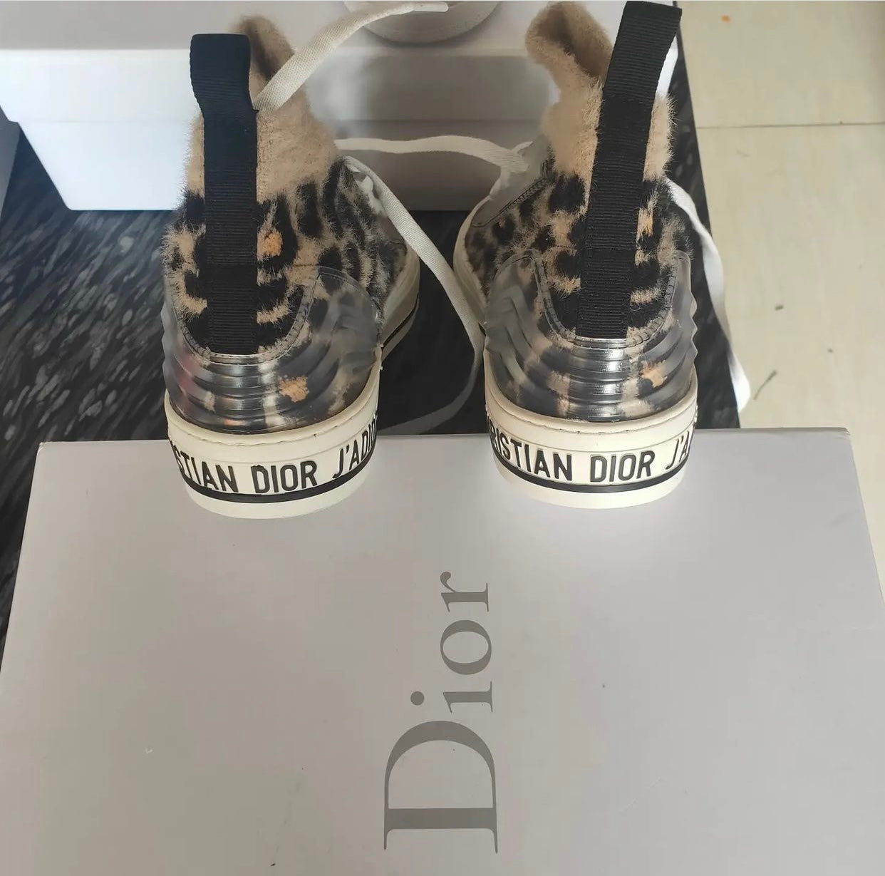 Walk n Dior