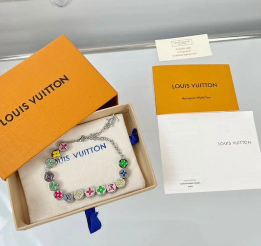 Logo Bracelet