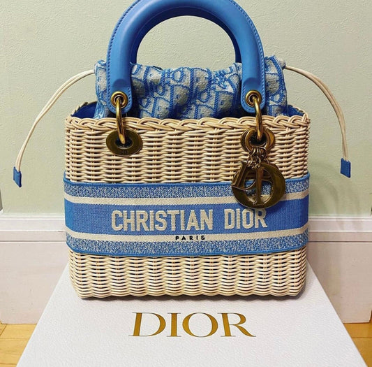 Medium Lady D Wicker