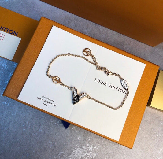 Essential Bracelet