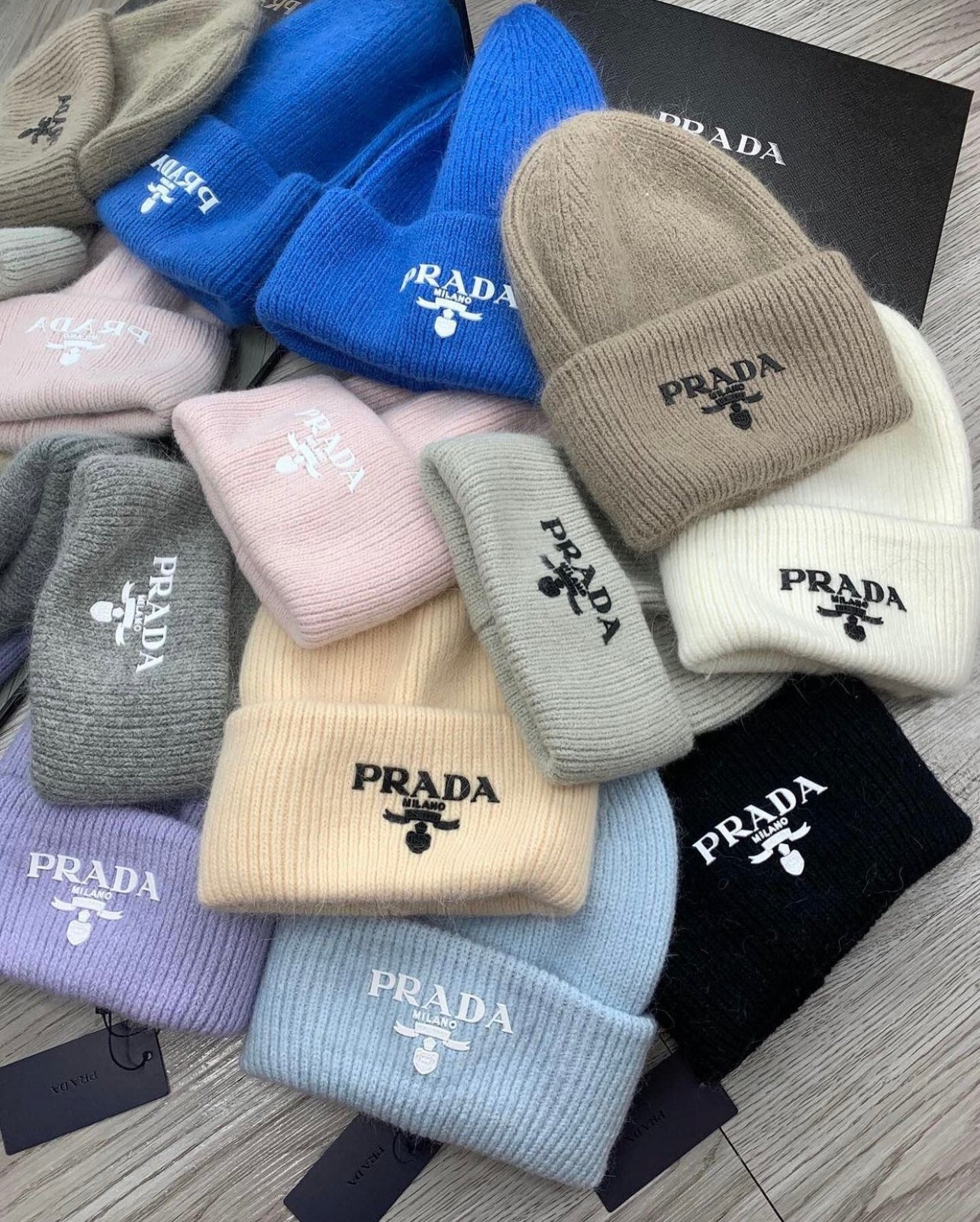 Logo Beanie