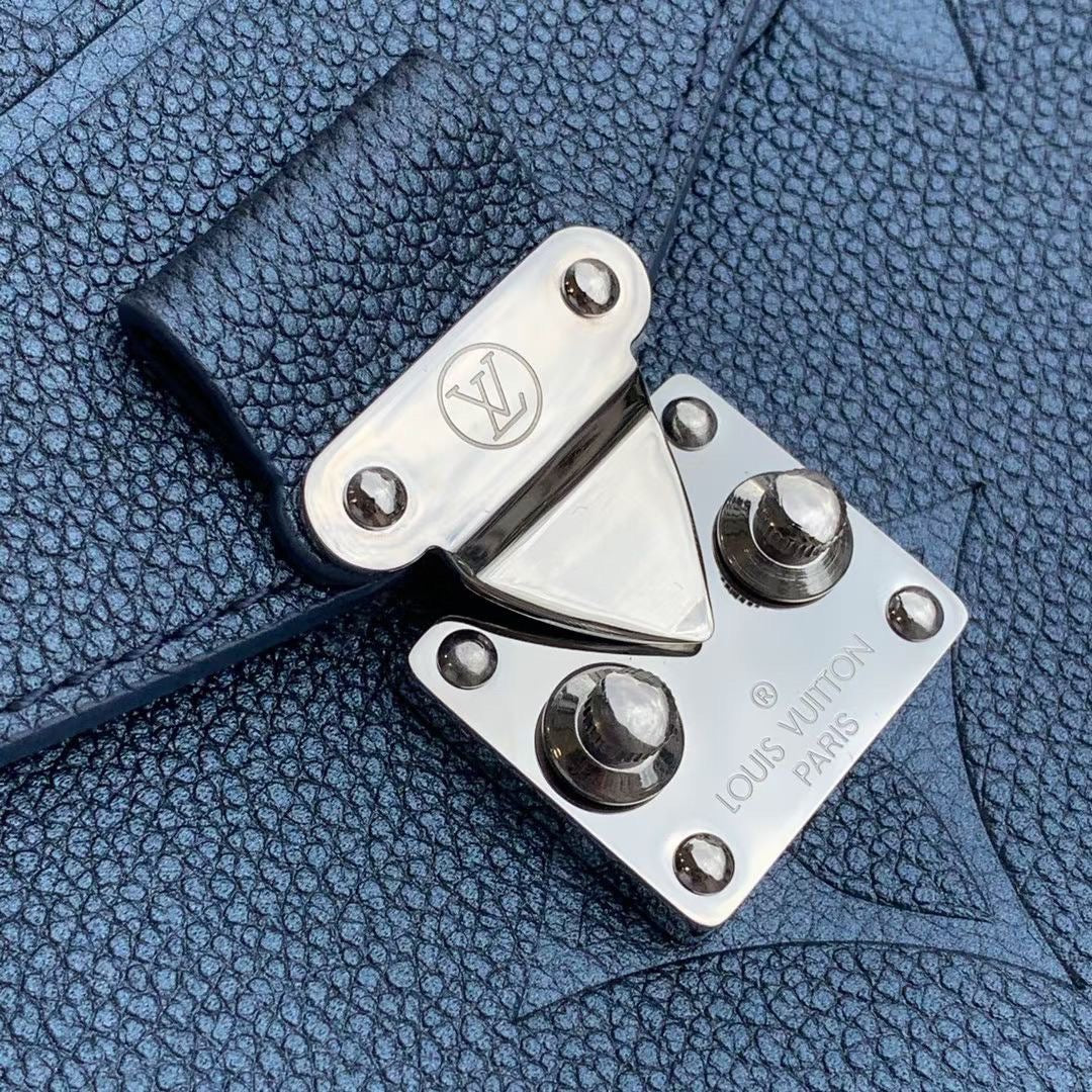 Pochette Metis