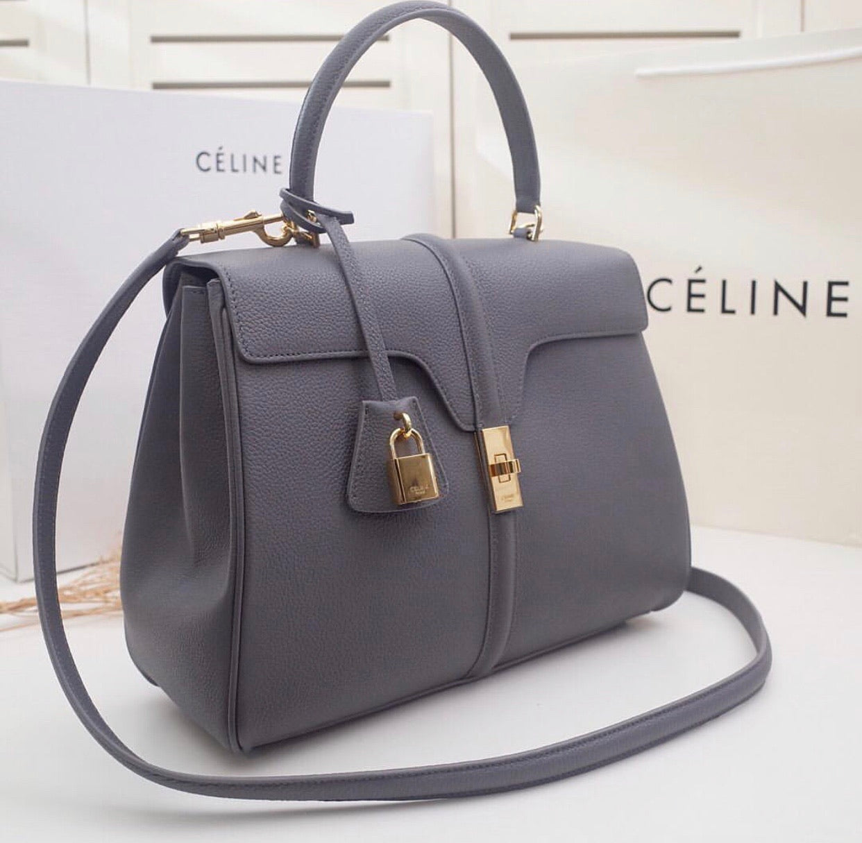 16 Grained Leather