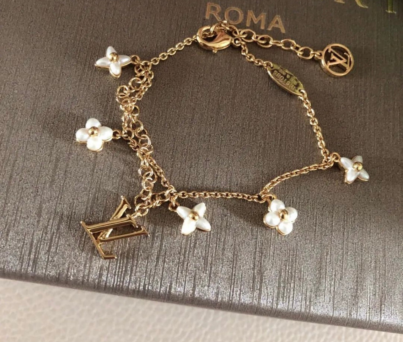 Logo Bracelet