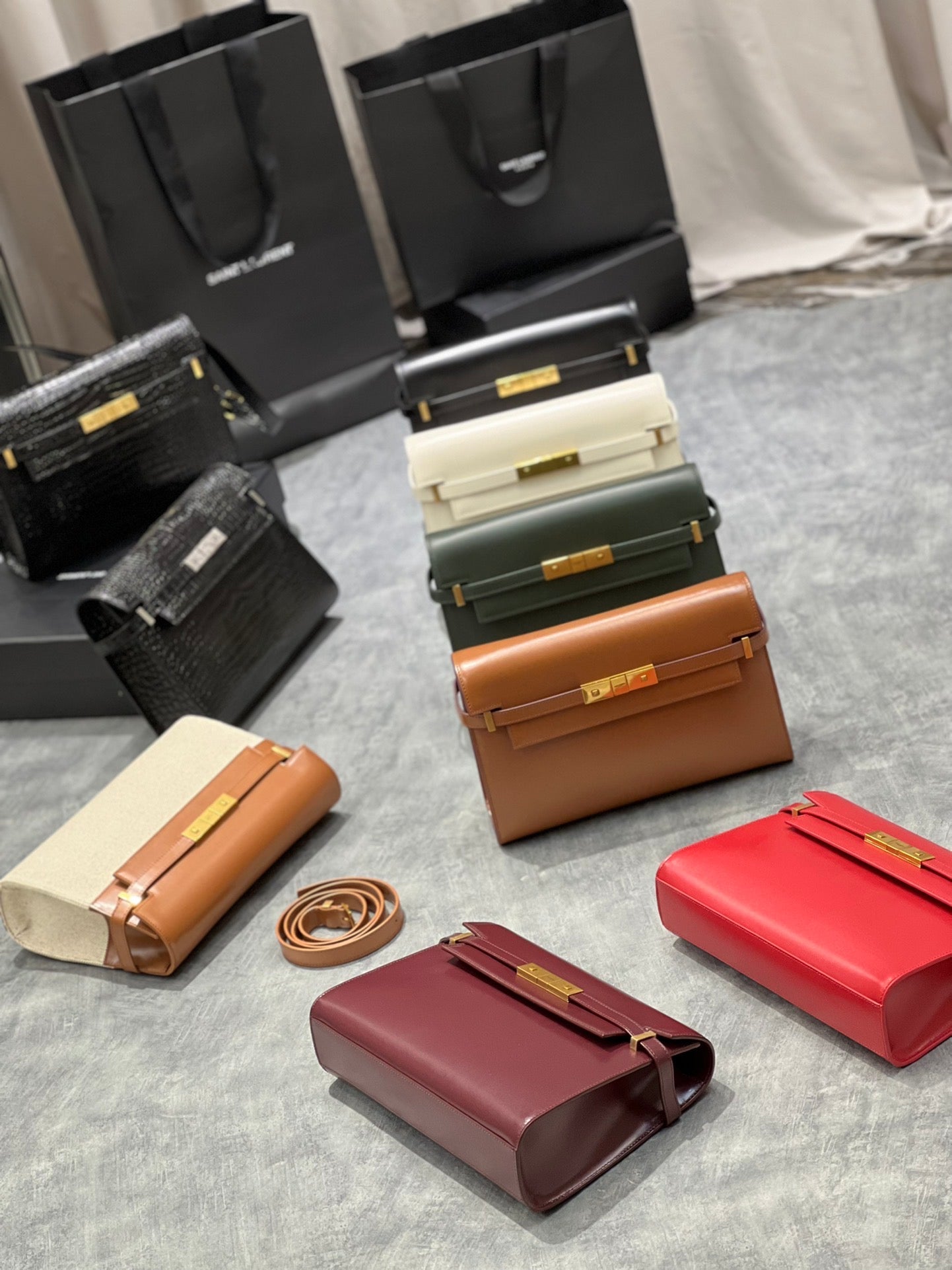 Manhattan Shoulder Bag