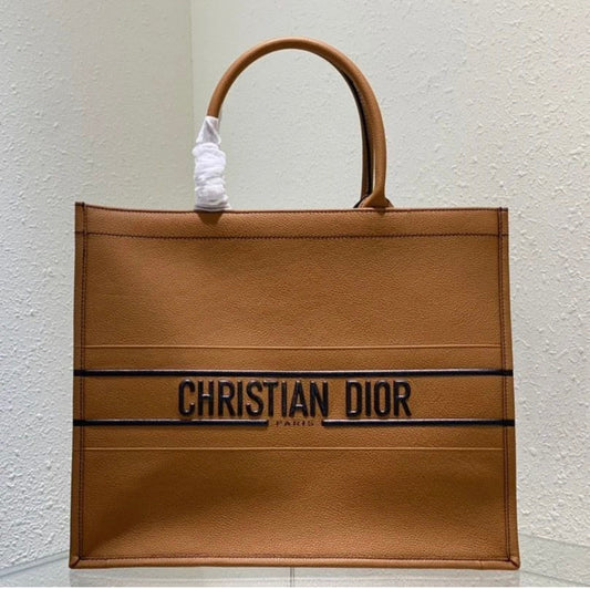 Medium Book Tote