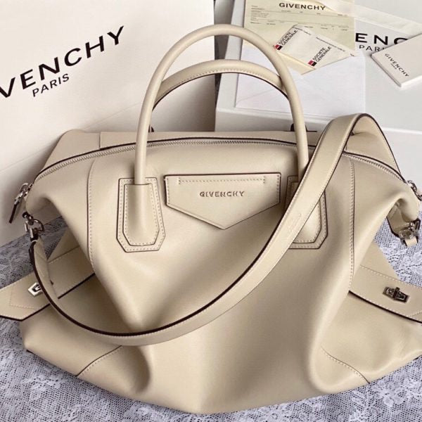Antigona Soft Leather