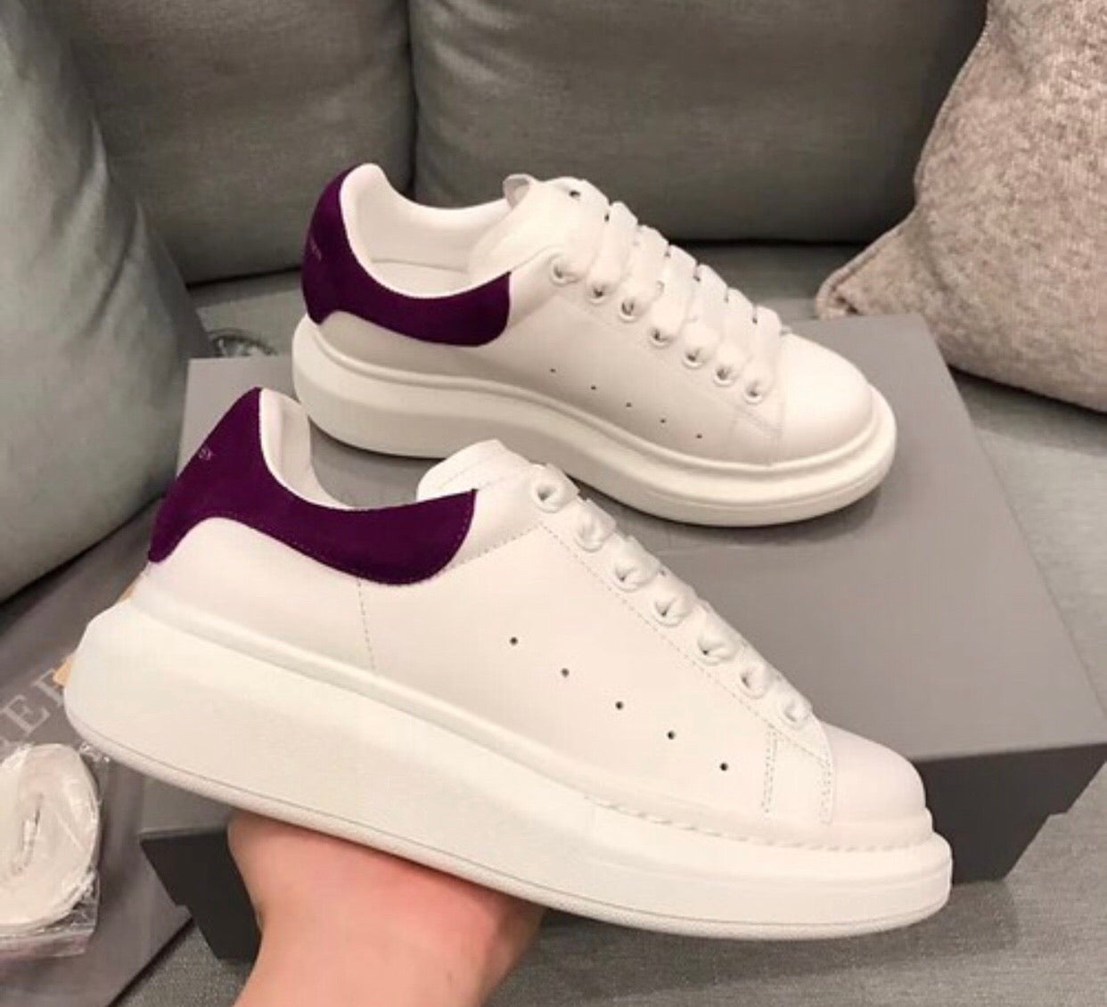 Oversized Sneaker Suede Ladies