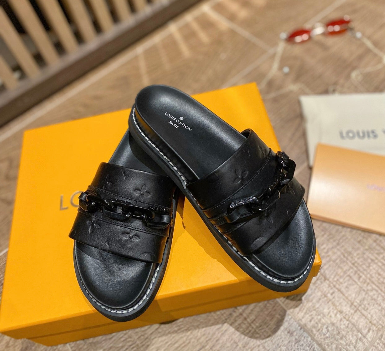 Chain Slides