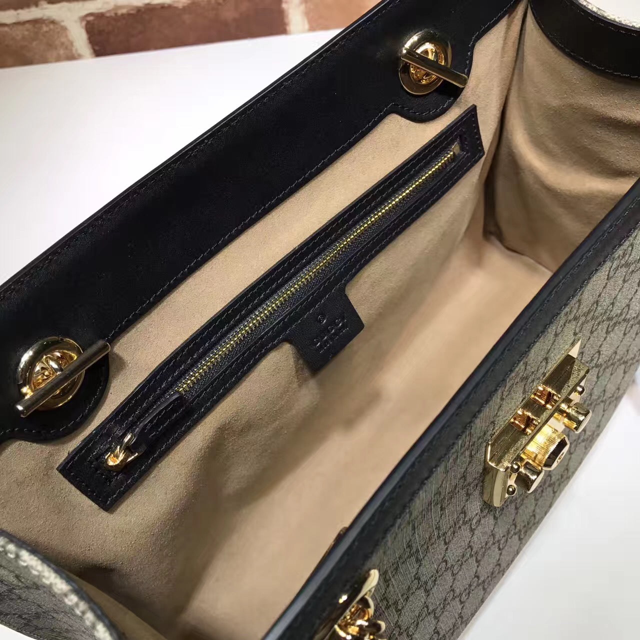 Padlock Medium Shoulder Bag