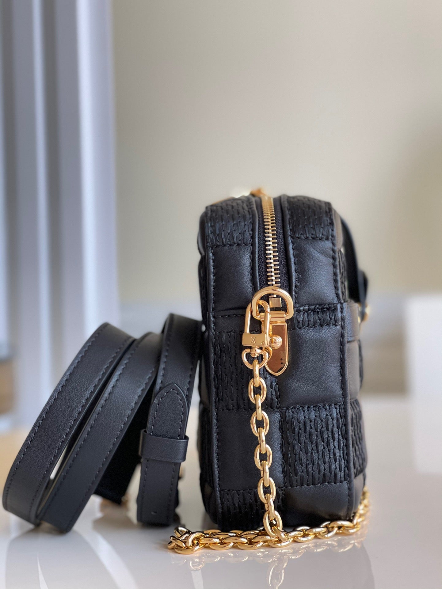 Troca Shoulder Bag