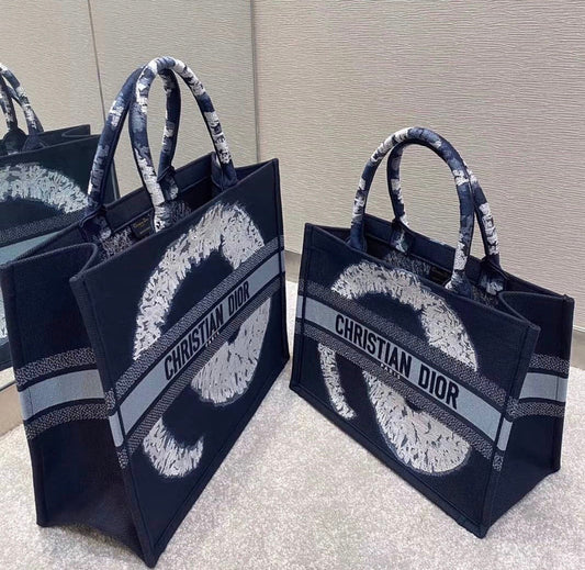 Book Tote