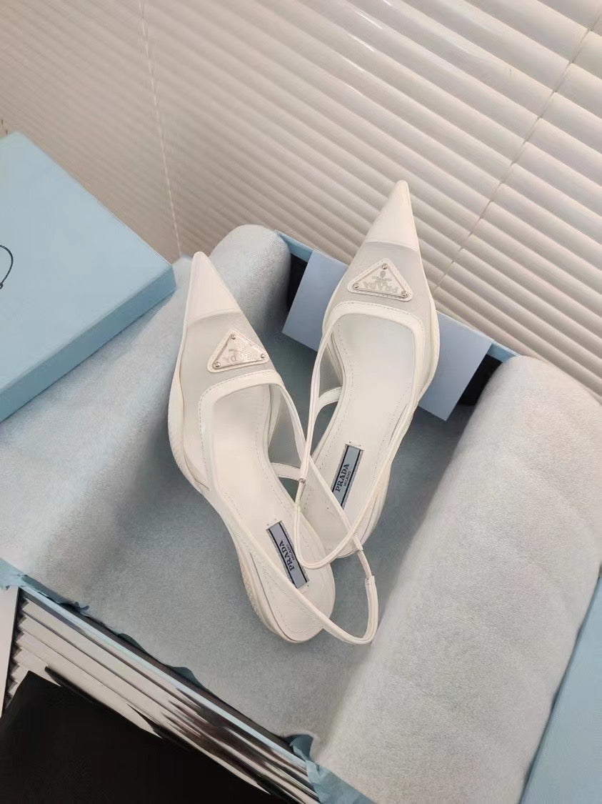 Logo Mesh Pumps