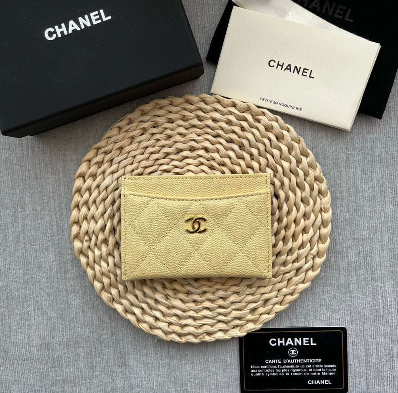 CC Cavair Card Holder