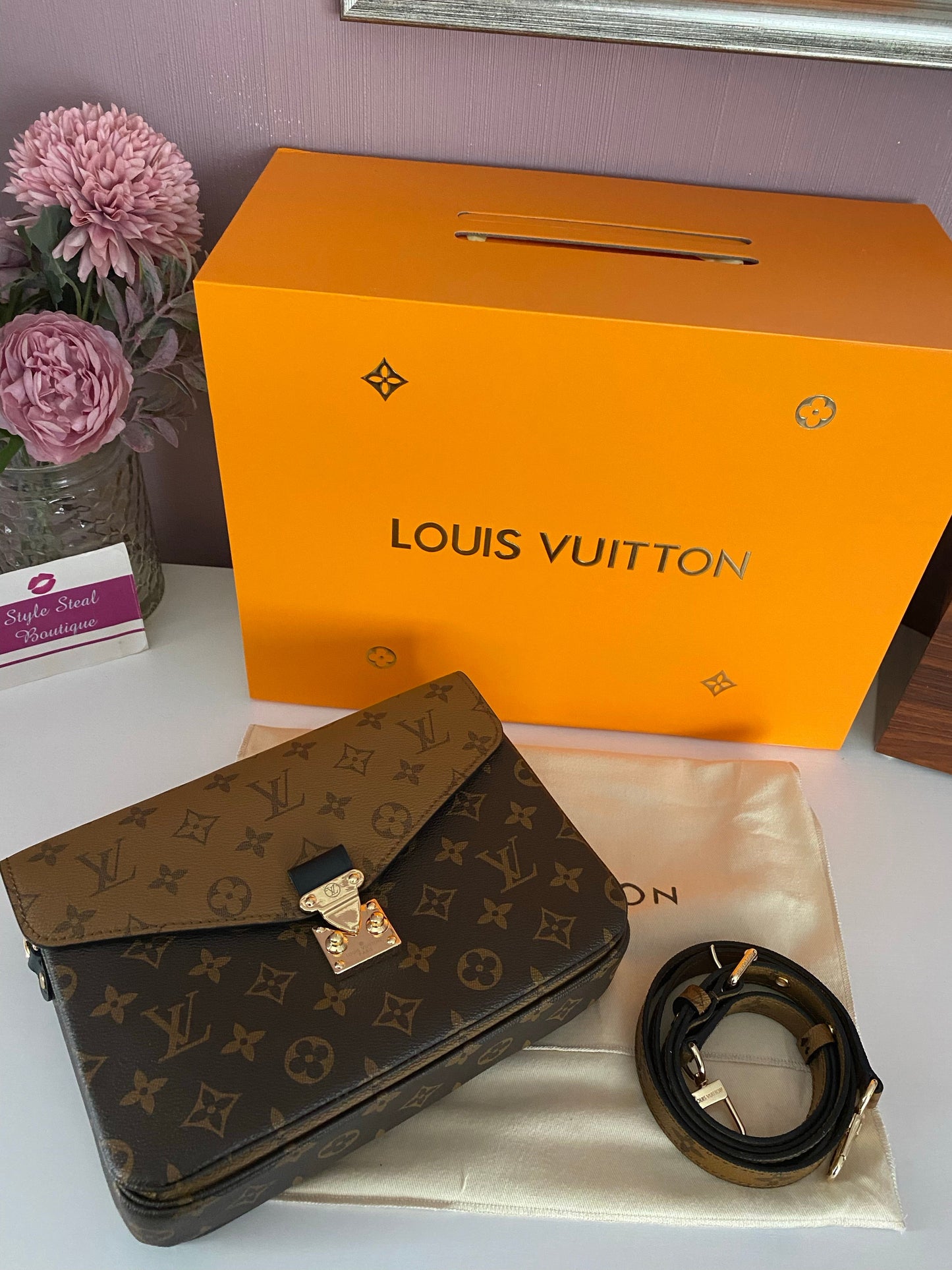 Pochette Metis