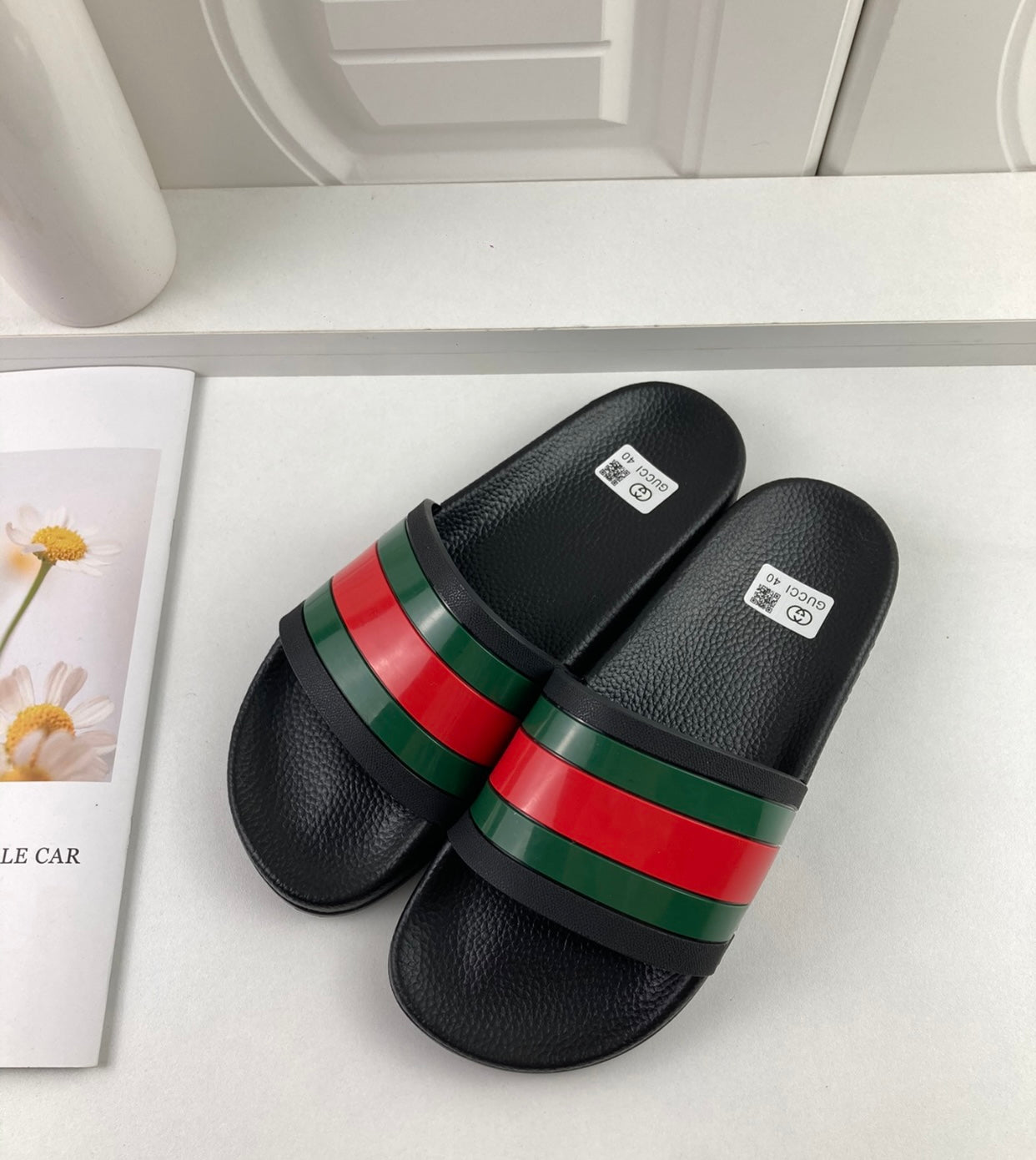Logo Slides