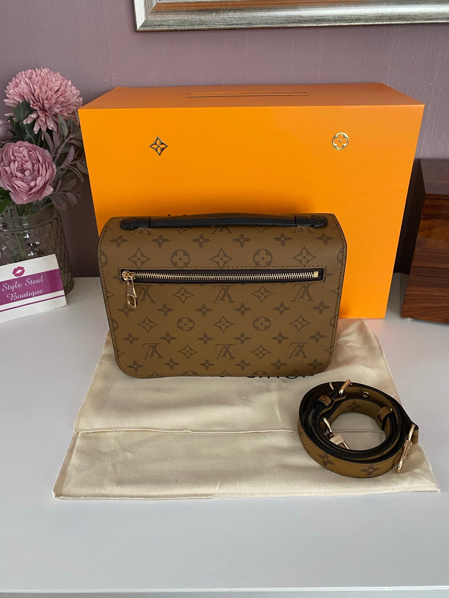 Pochette Metis