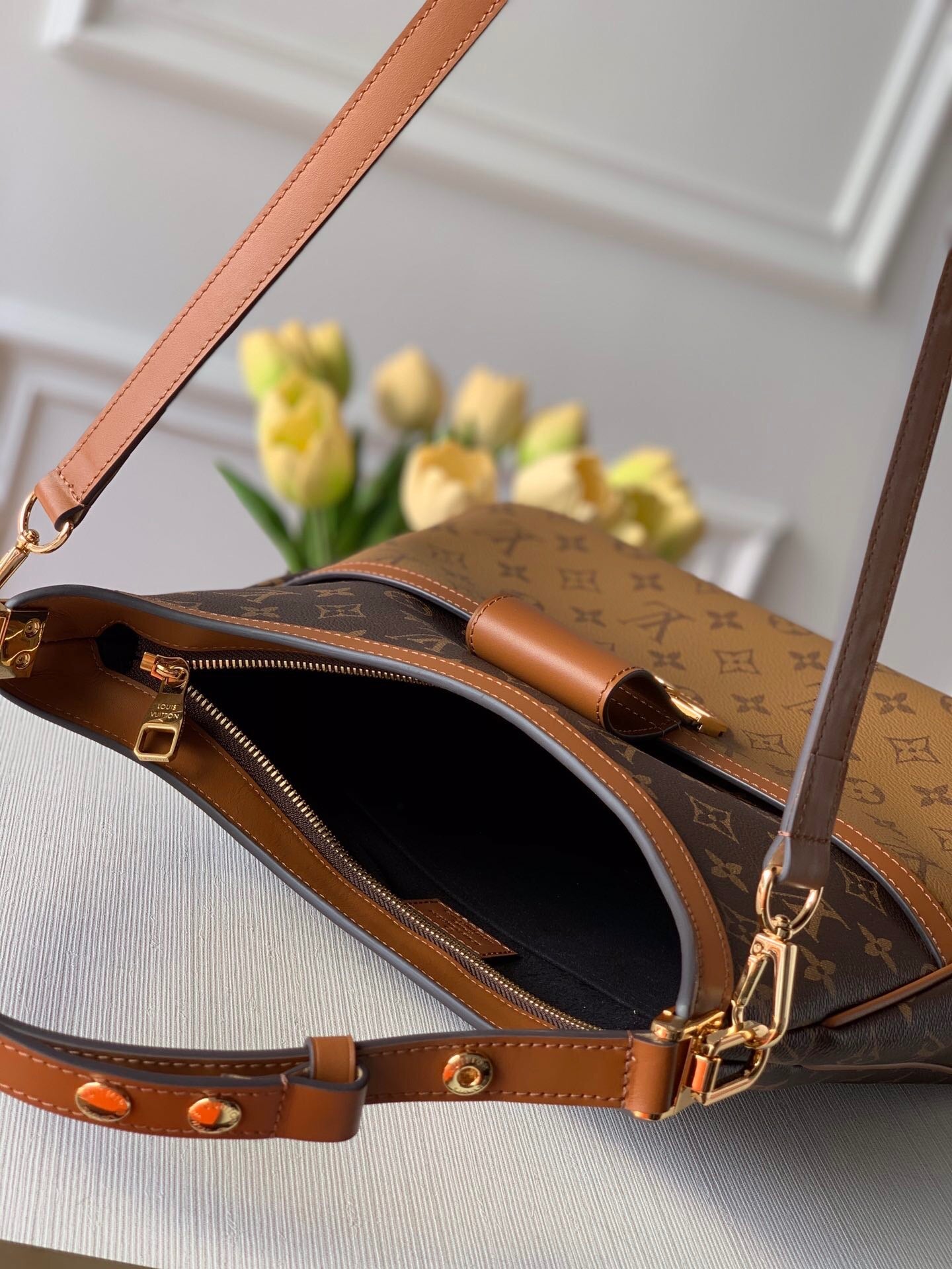 Dauphine Tote