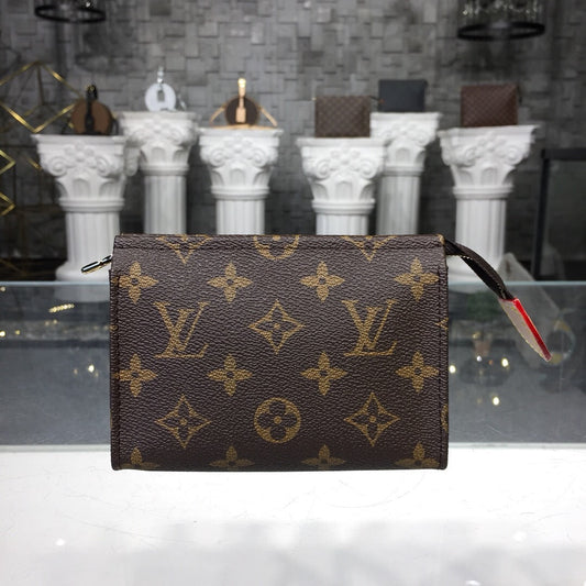 Toiletry Pouch 16